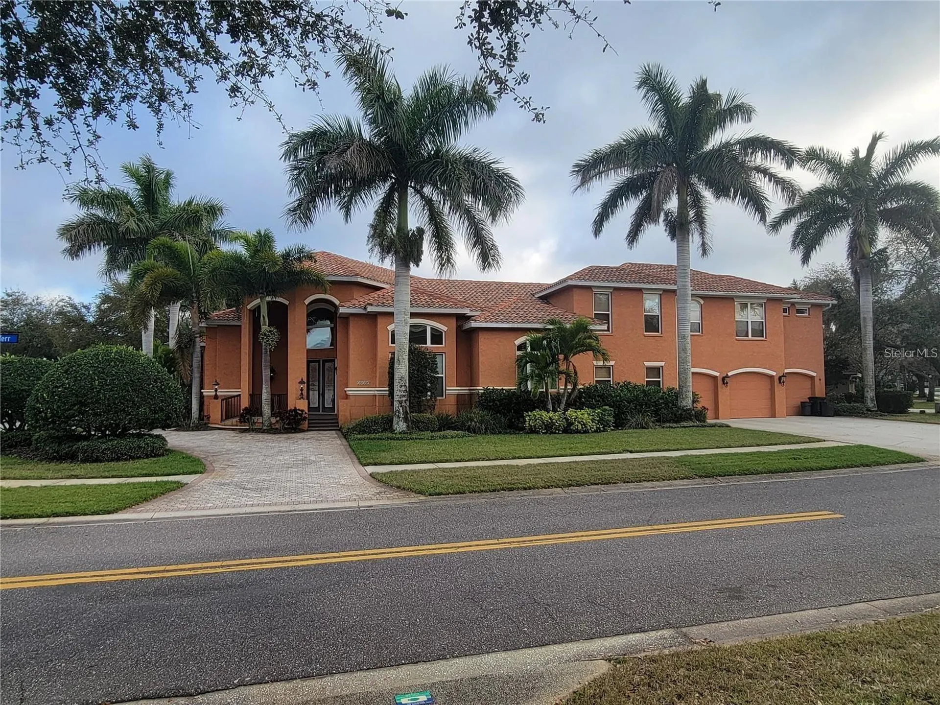 10209 Thurston Groves Boulevard Largo FL 33778