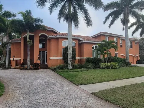 10209 Thurston Groves Boulevard Largo FL 33778