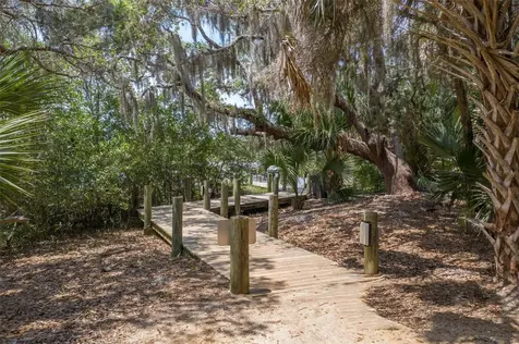 13 Las Brisas Way Palm Coast FL 32137