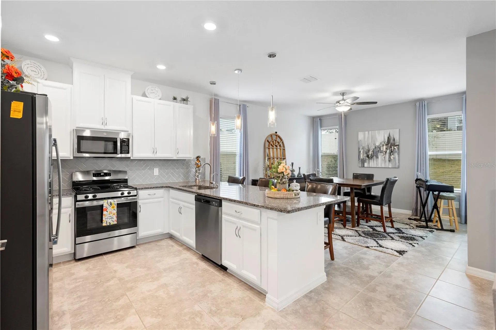 2812 Hilltop Road Clermont FL 34711