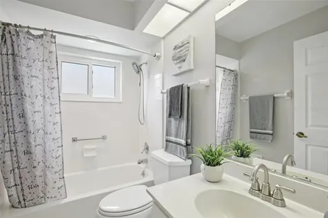 1613 E Del Webb Boulevard Sun City Center FL 33573