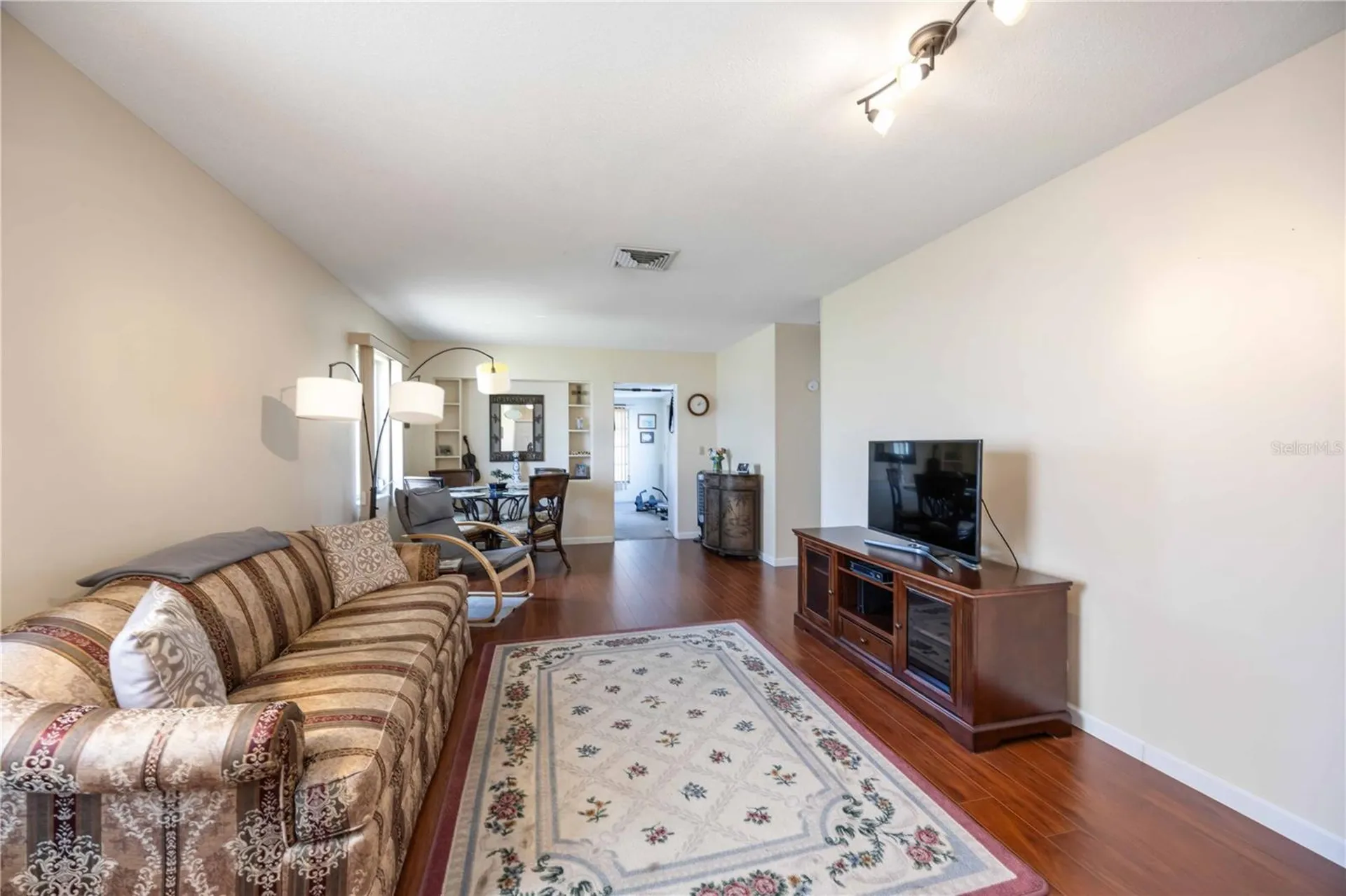 6118 Coral Way Bradenton FL 34207