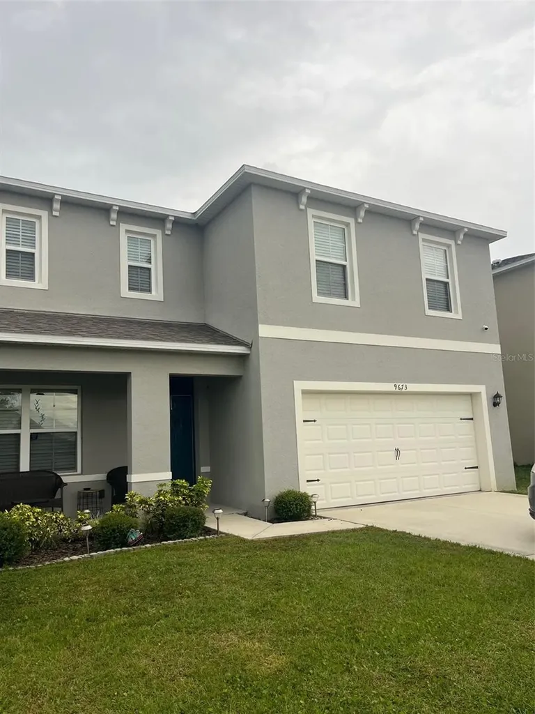 9673 Black Walnut Drive Groveland FL 34736