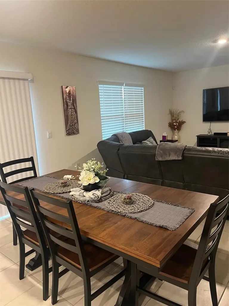 9673 Black Walnut Drive Groveland FL 34736