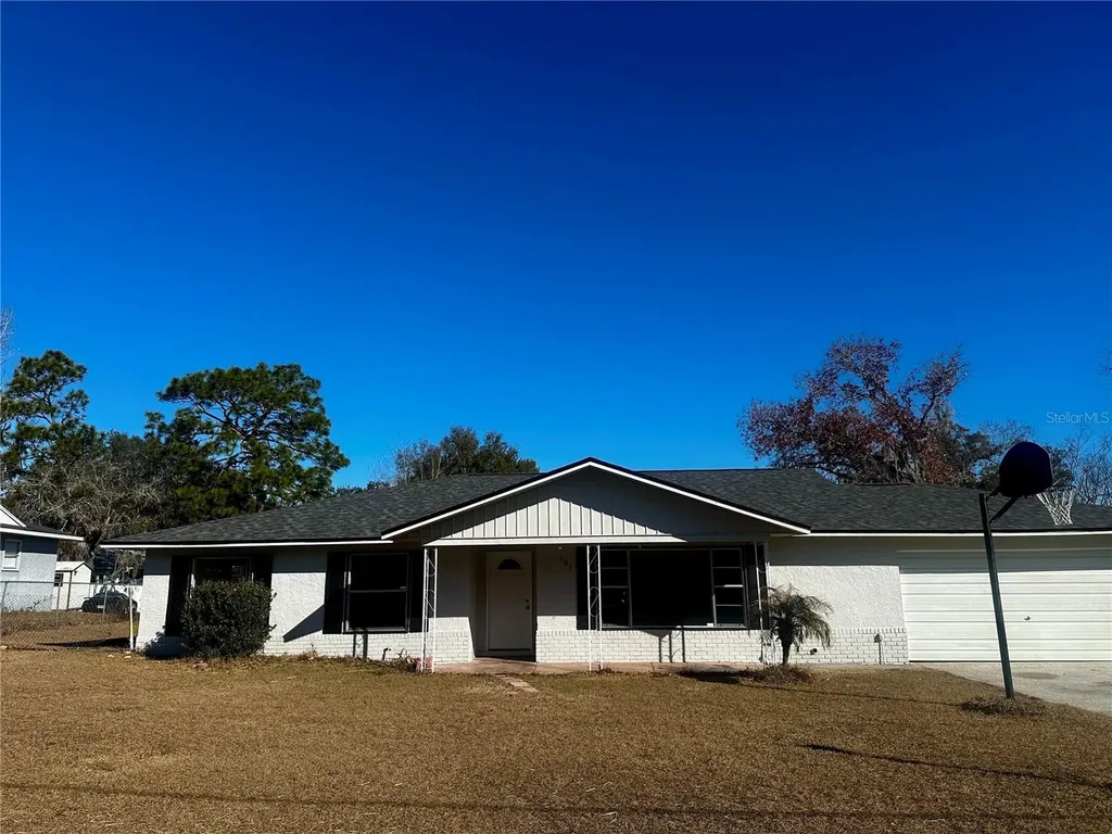 606 Water Road Ocala FL 34472
