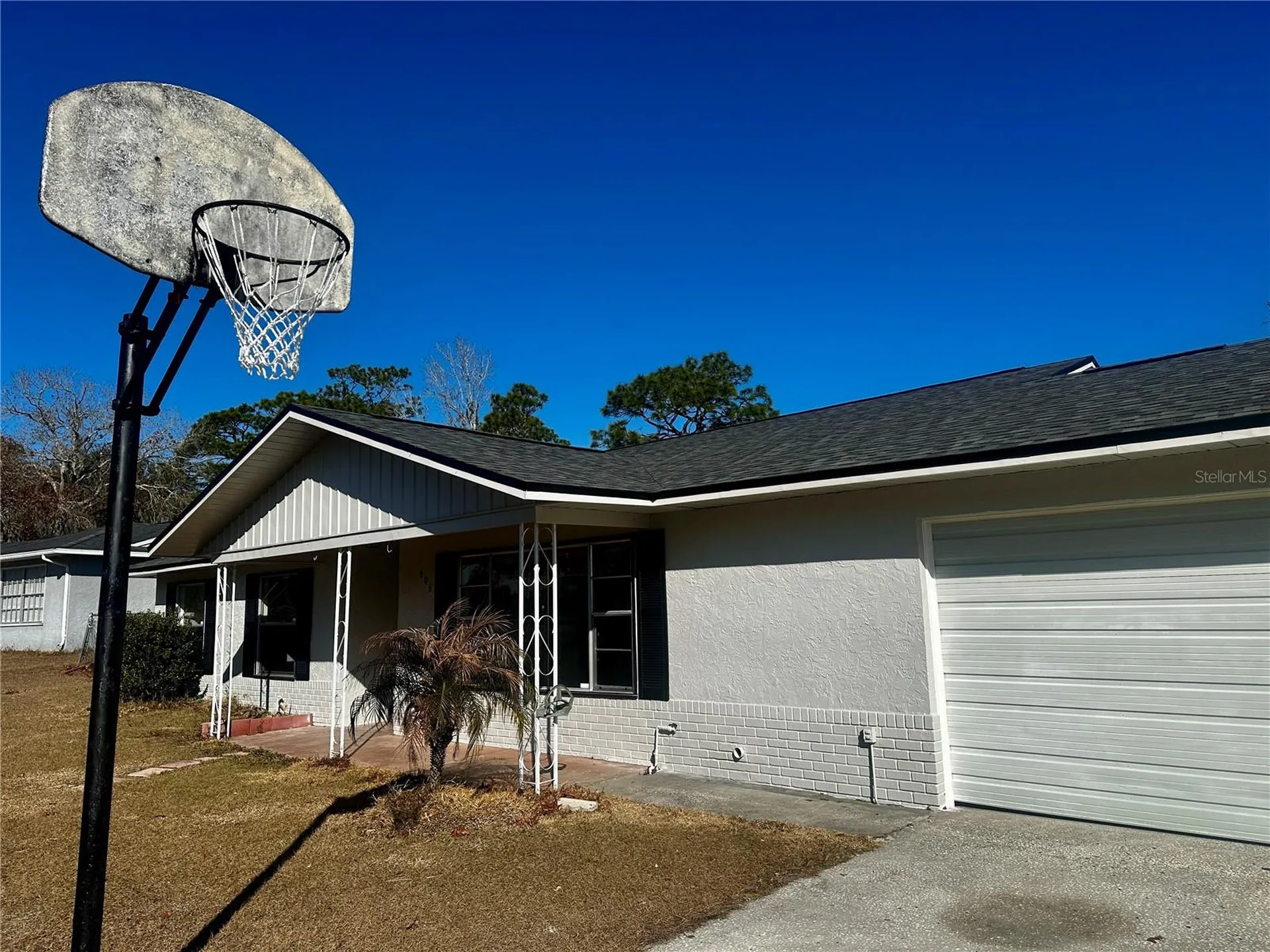 606 Water Road Ocala FL 34472