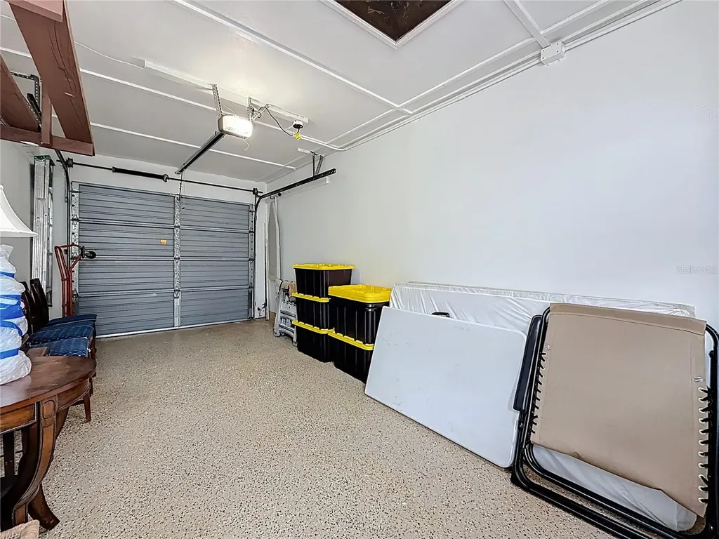 6747 Cape Hatteras Way NE St Petersburg FL 33702