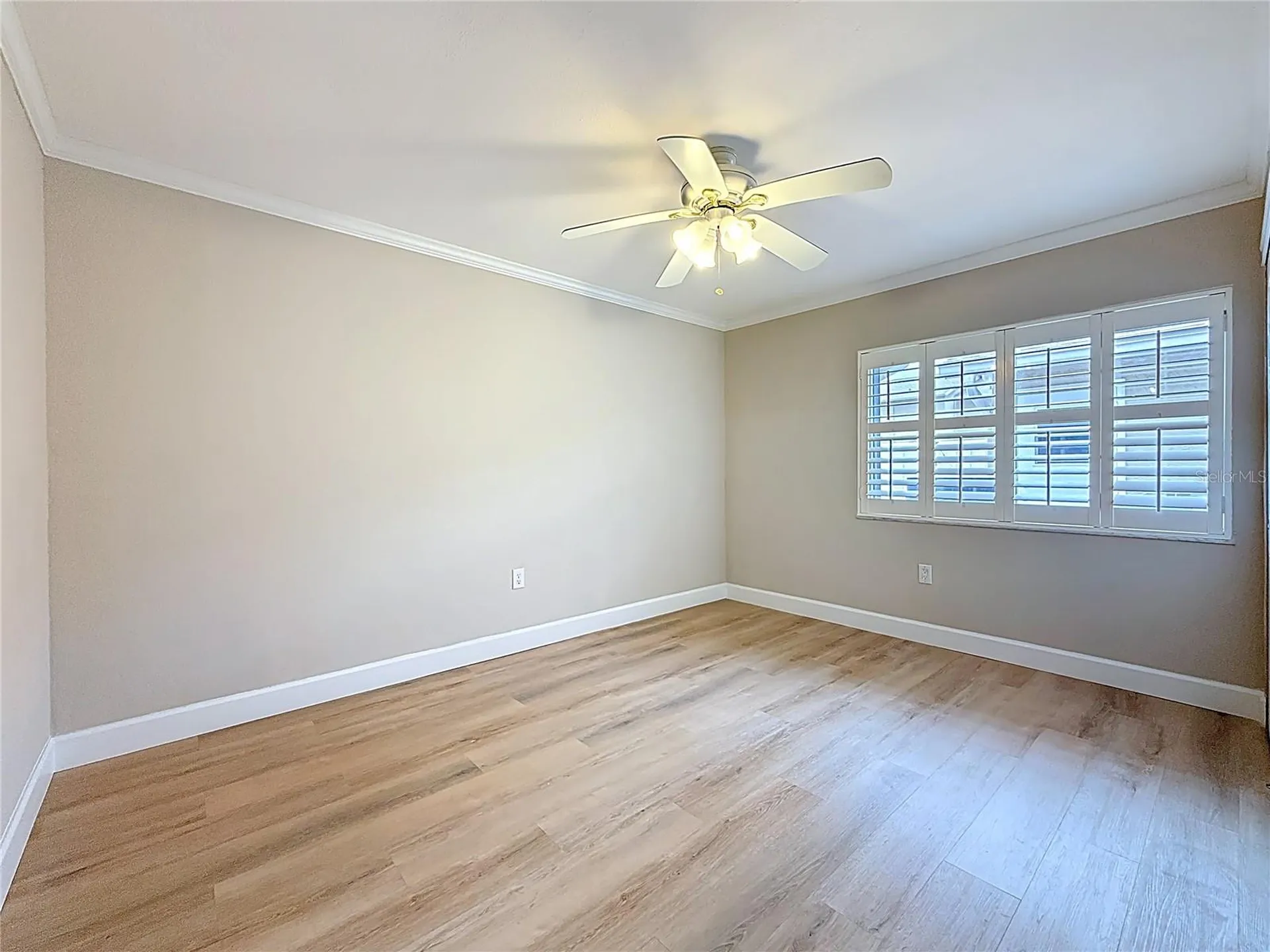6747 Cape Hatteras Way NE St Petersburg FL 33702