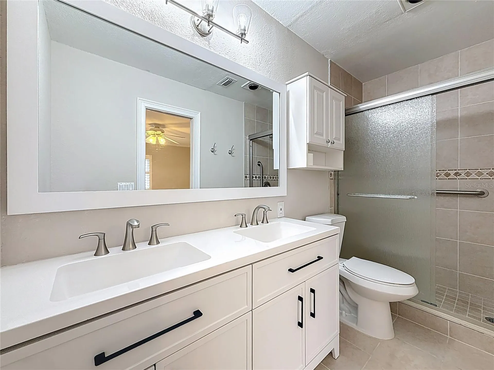 6747 Cape Hatteras Way NE St Petersburg FL 33702