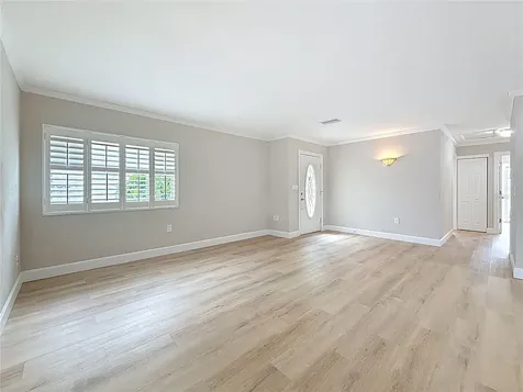 6747 Cape Hatteras Way NE St Petersburg FL 33702