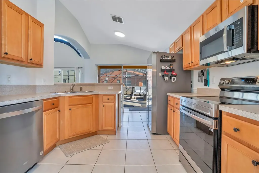 161 Hideaway Beach Lane Kissimmee FL 34746