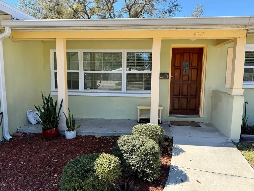 4313 S Hubert Avenue Tampa FL 33611