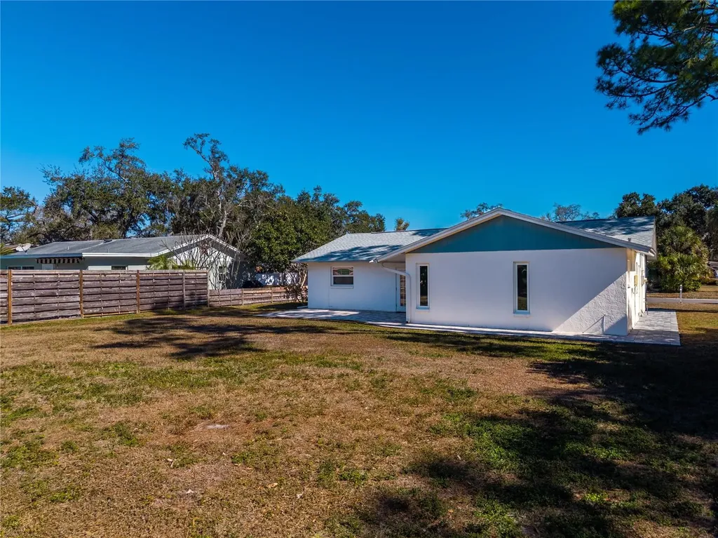 3602 Spainwood Drive Sarasota FL 34232