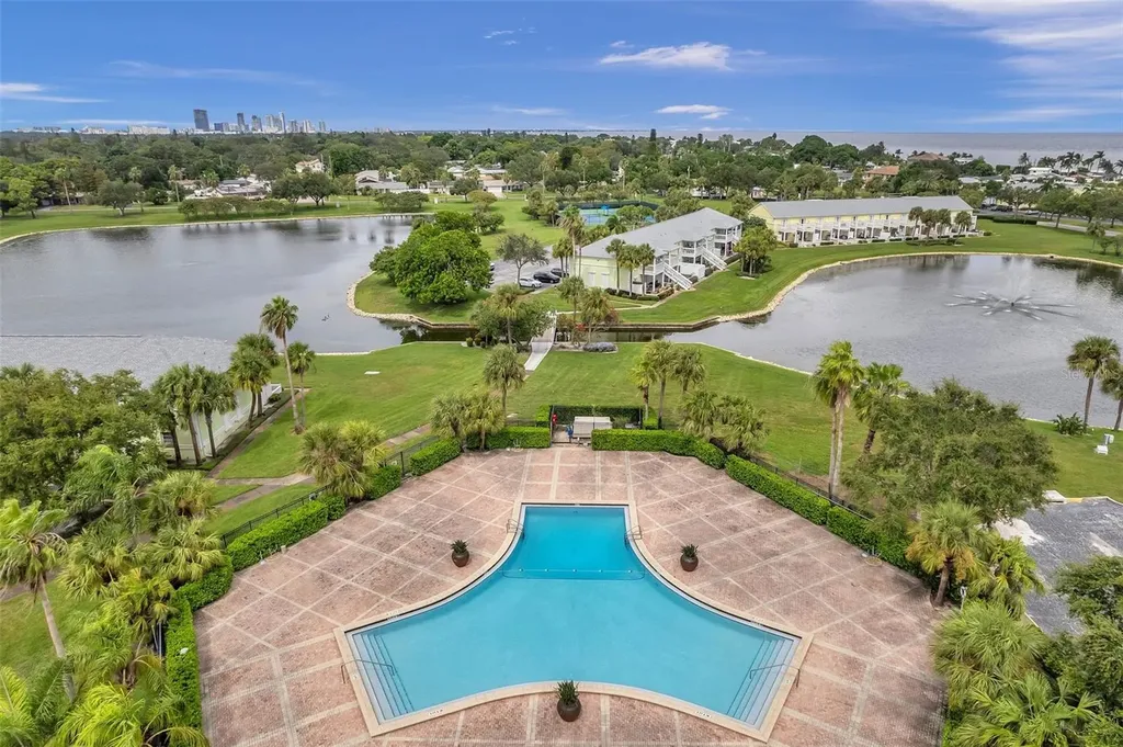 5011 Starfish Drive SE St Petersburg FL 33705