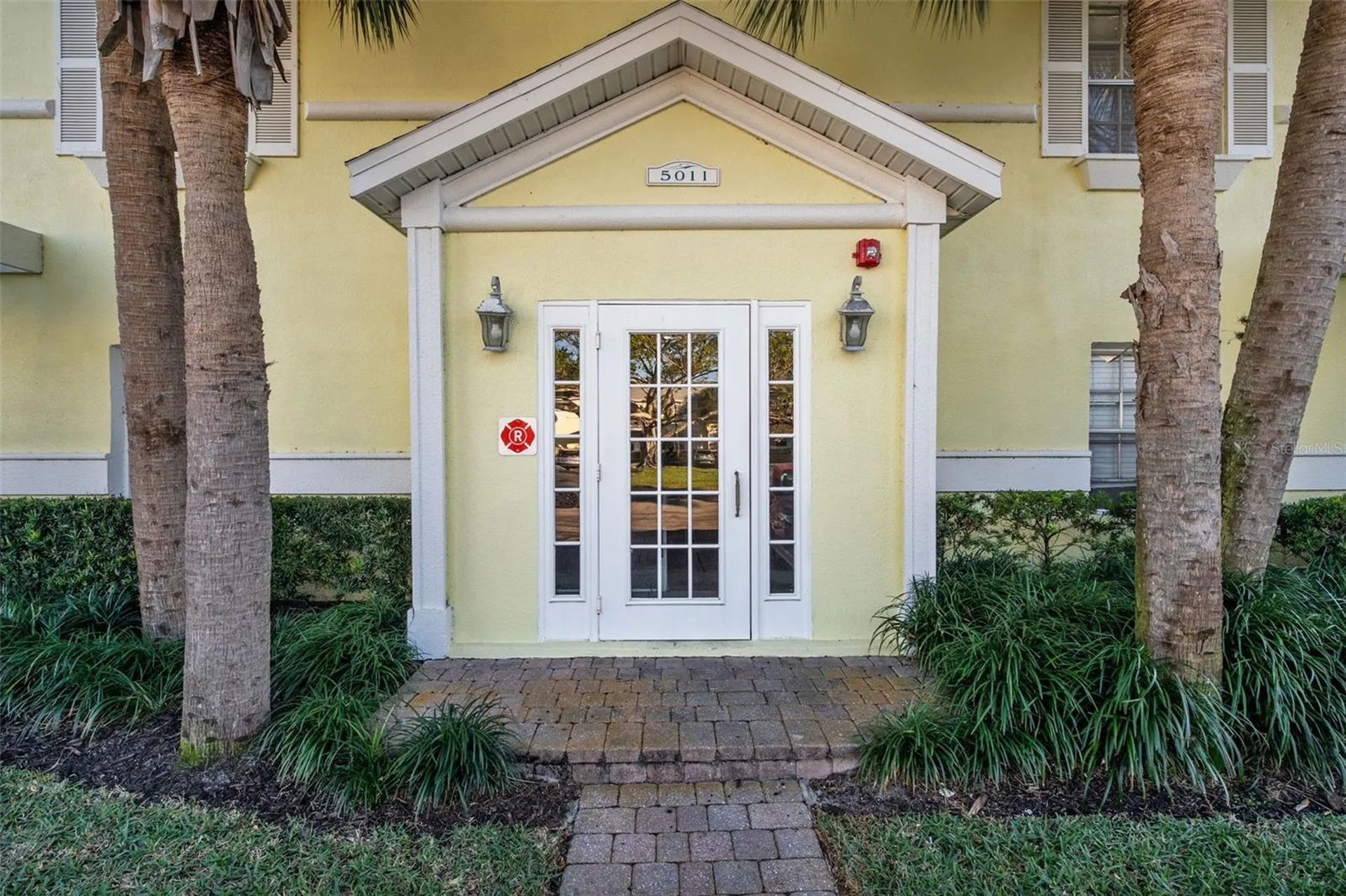 5011 Starfish Drive SE St Petersburg FL 33705