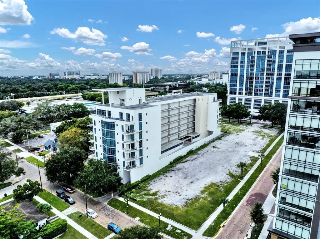 525 E Jackson Street Orlando FL 32801