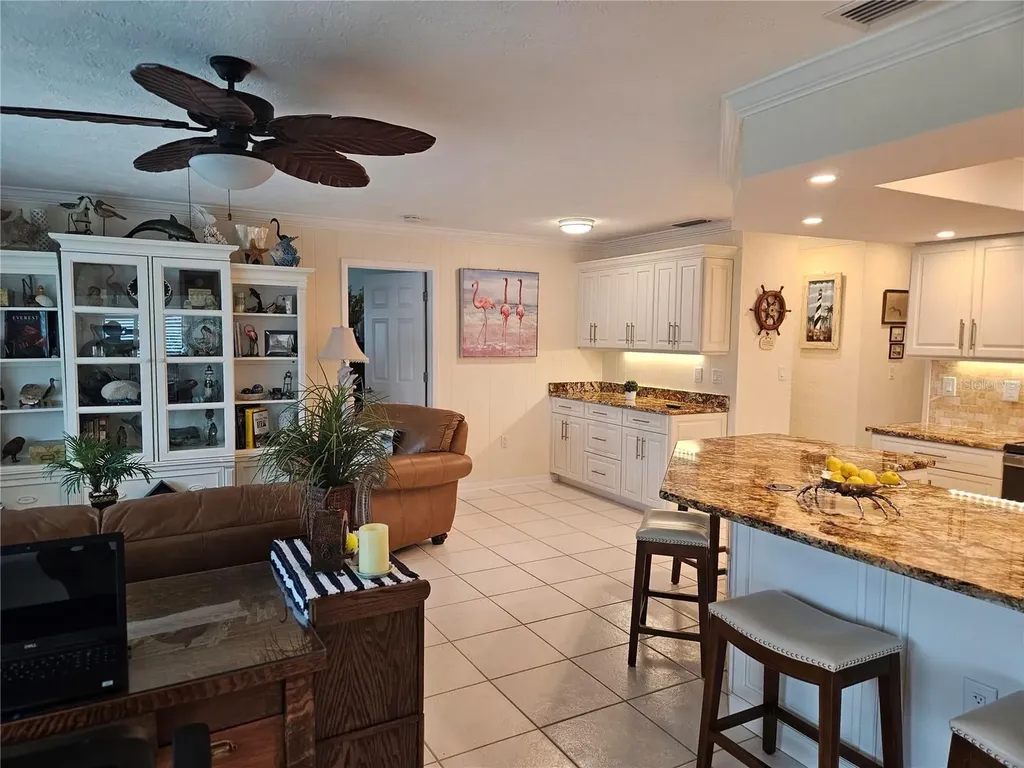 1706 S Lakeside Court Venice FL 34293