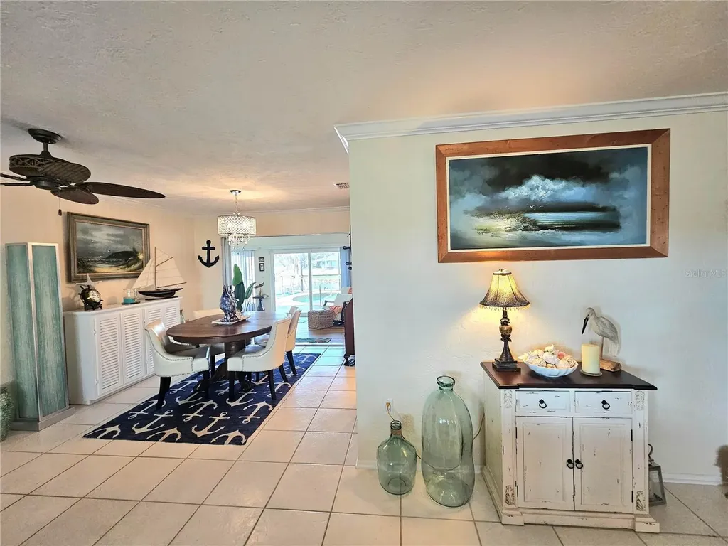 1706 S Lakeside Court Venice FL 34293