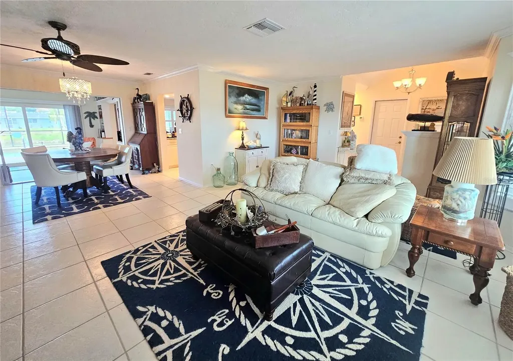 1706 S Lakeside Court Venice FL 34293