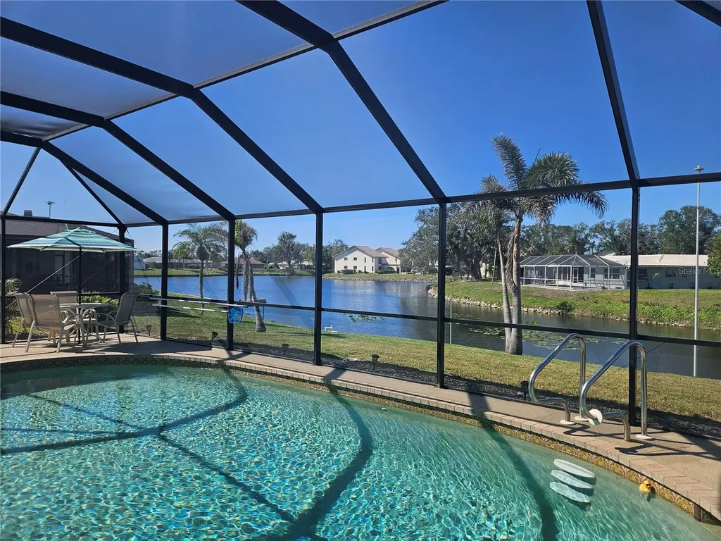 1706 S Lakeside Court Venice FL 34293