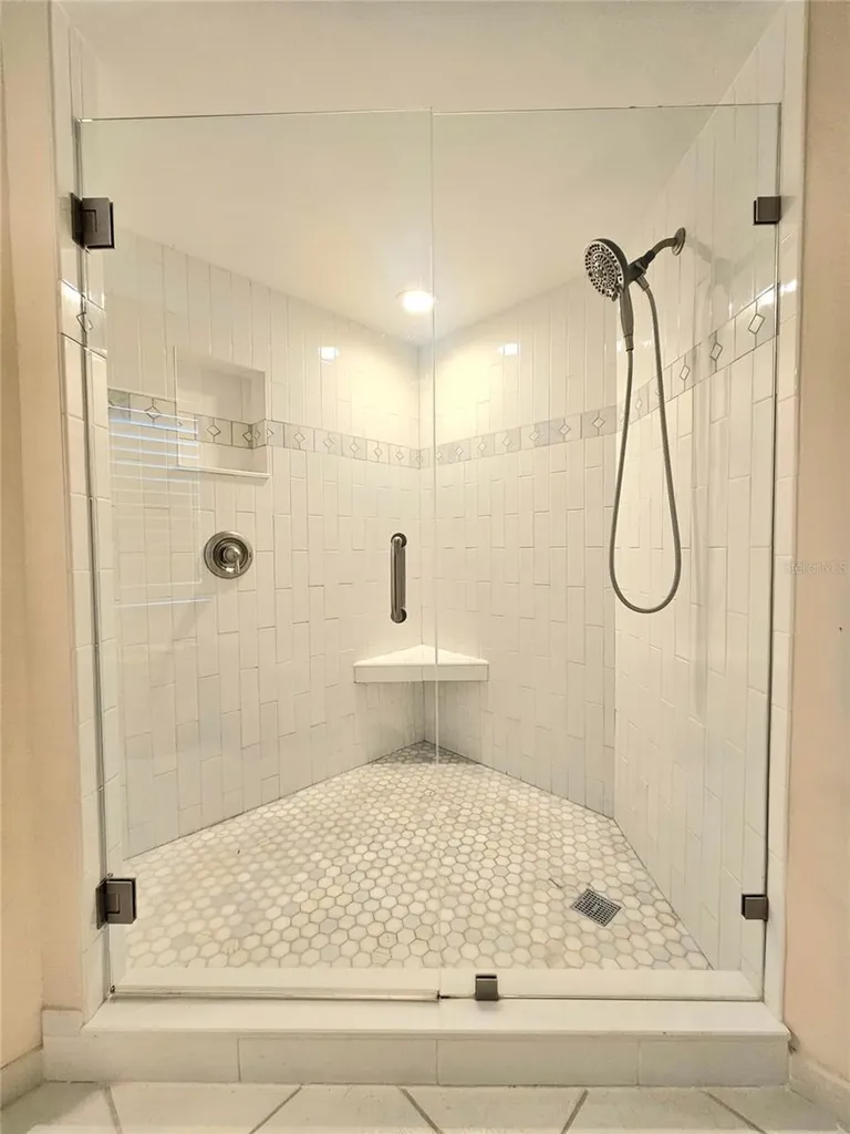 1706 S Lakeside Court Venice FL 34293