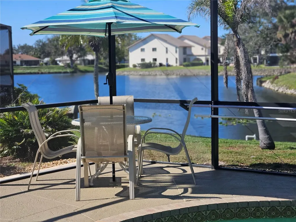 1706 S Lakeside Court Venice FL 34293