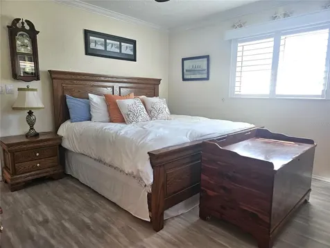 1706 S Lakeside Court Venice FL 34293