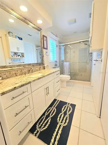 1706 S Lakeside Court Venice FL 34293