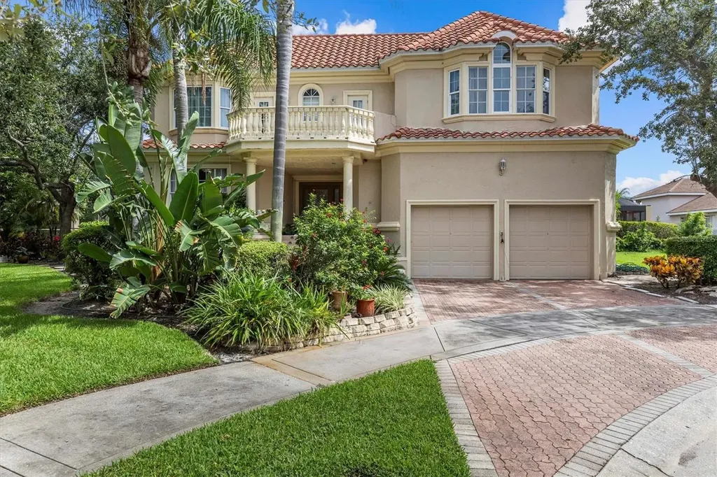 5914 La Rosa Lane Apollo Beach FL 33572