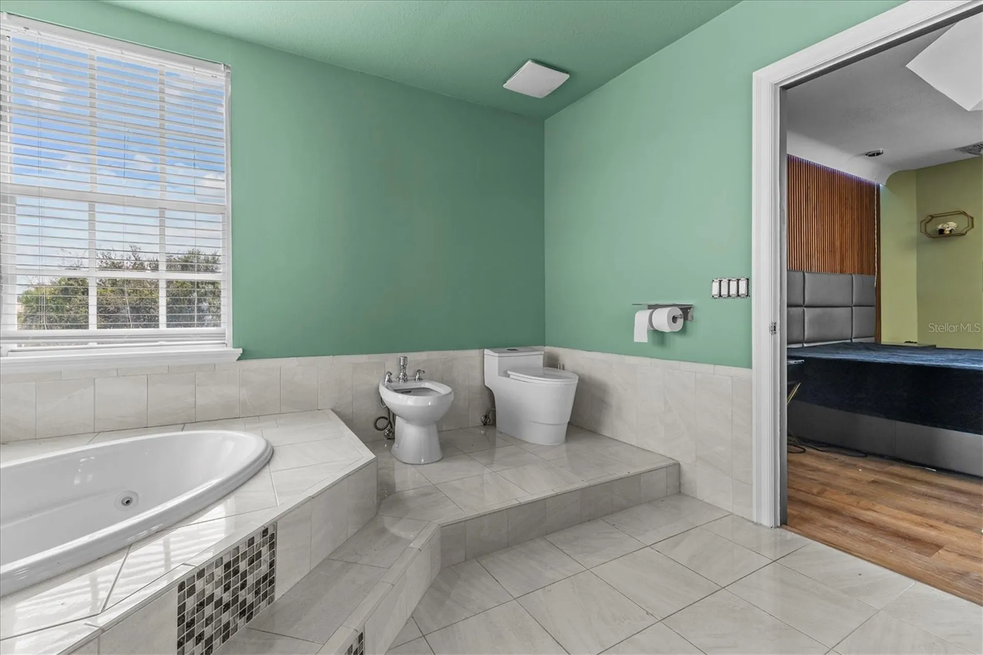 5914 La Rosa Lane Apollo Beach FL 33572