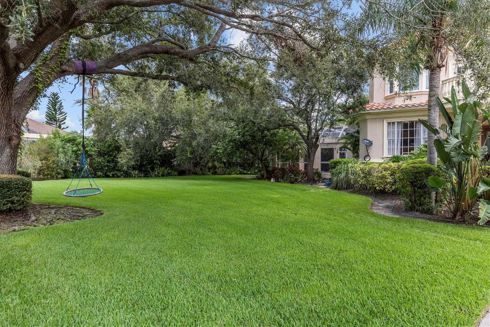 5914 La Rosa Lane Apollo Beach FL 33572