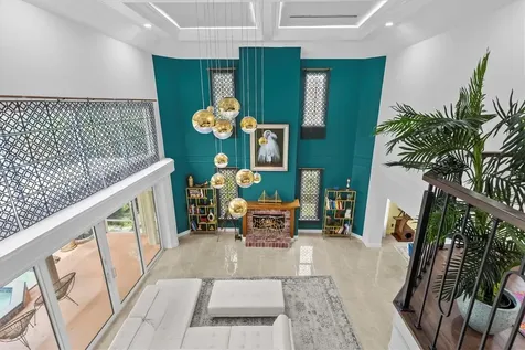 5914 La Rosa Lane Apollo Beach FL 33572