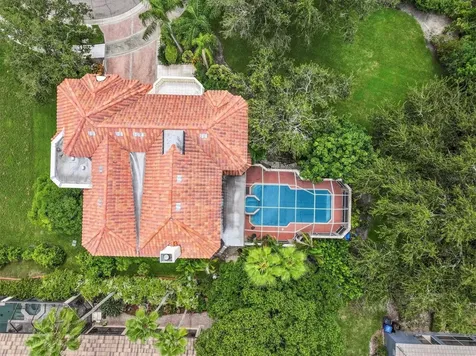 5914 La Rosa Lane Apollo Beach FL 33572