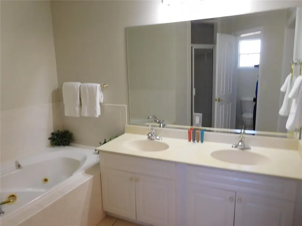 422 Vista Drive Davenport FL 33897
