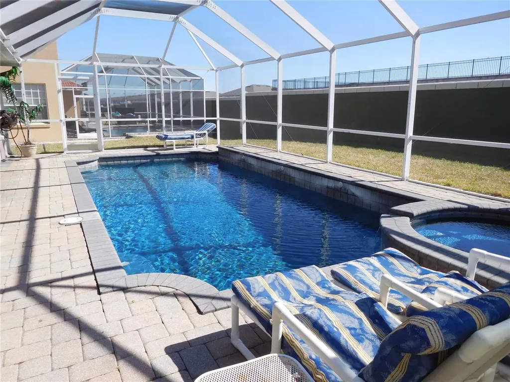 422 Vista Drive Davenport FL 33897