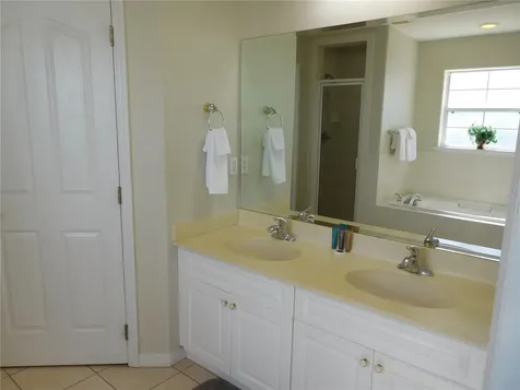 422 Vista Drive Davenport FL 33897