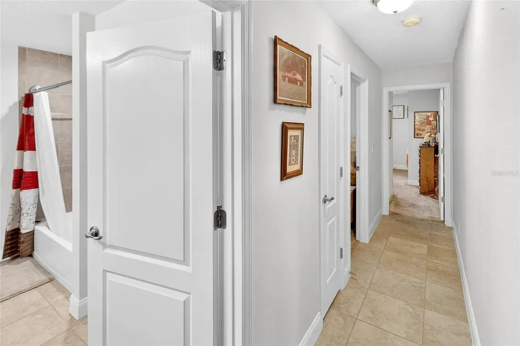 9977 SW 51st Court Ocala FL 34476