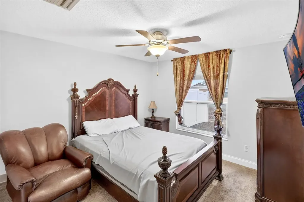9977 SW 51st Court Ocala FL 34476
