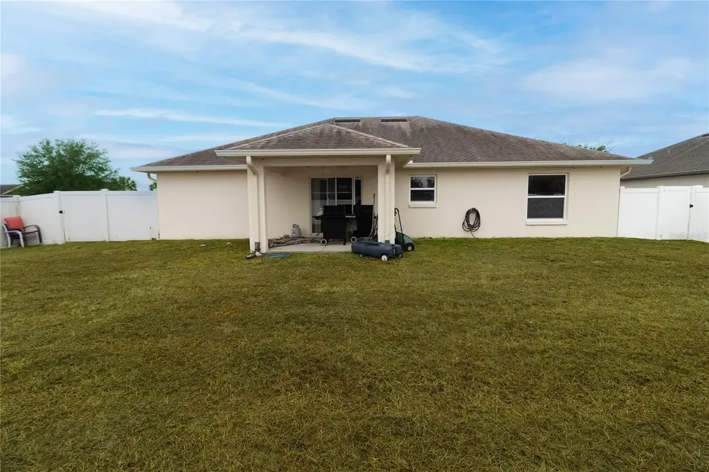 9977 SW 51st Court Ocala FL 34476