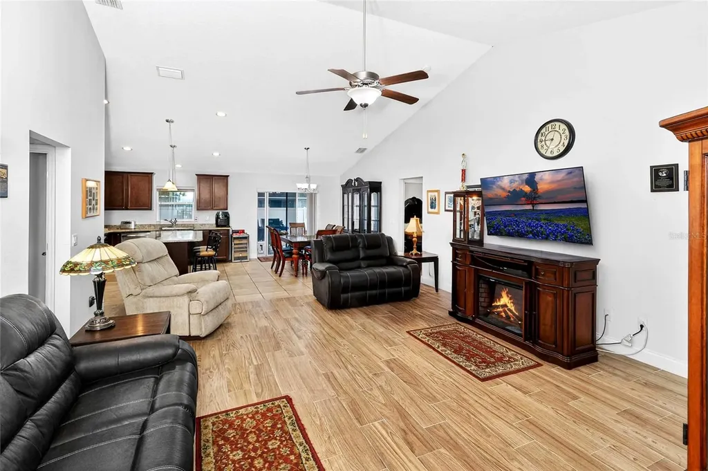 9977 SW 51st Court Ocala FL 34476