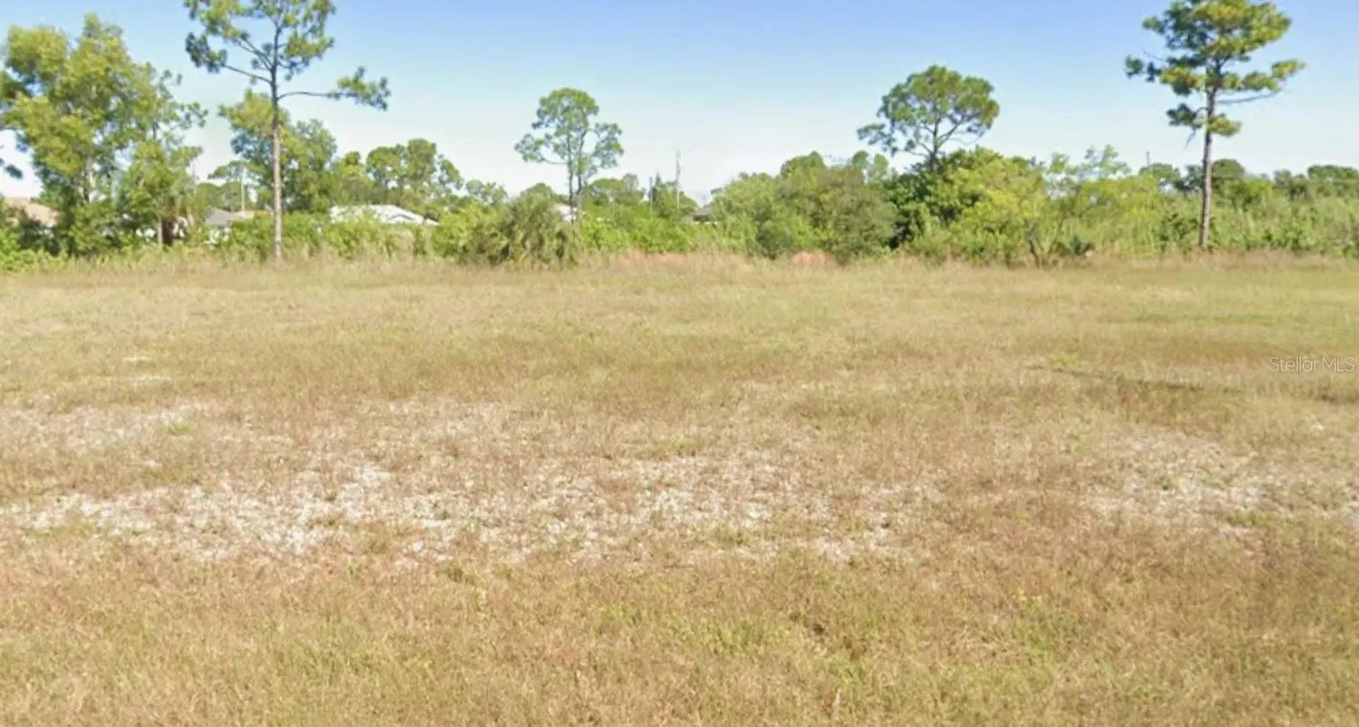 1811 NE 44th Street Cape Coral FL 33909