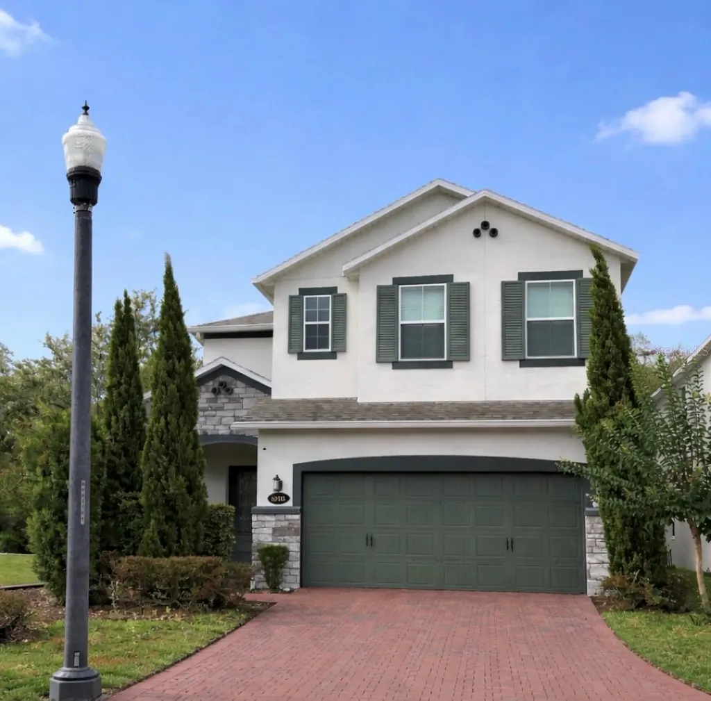 8205 Bayliss Court Orlando FL 32825