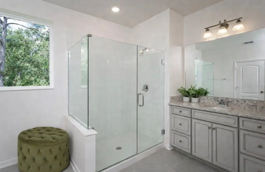 8205 Bayliss Court Orlando FL 32825