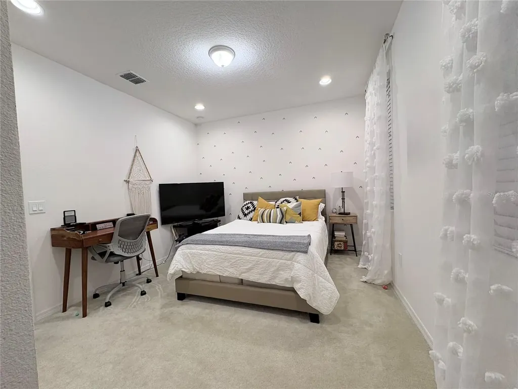8205 Bayliss Court Orlando FL 32825