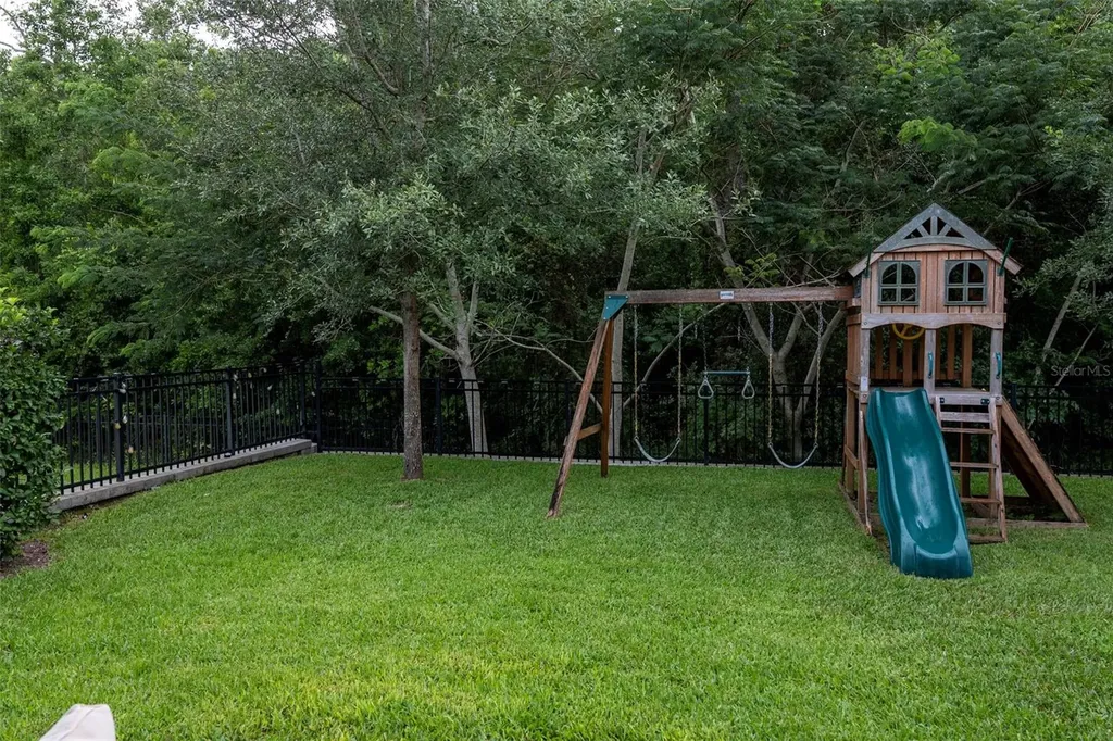 8205 Bayliss Court Orlando FL 32825