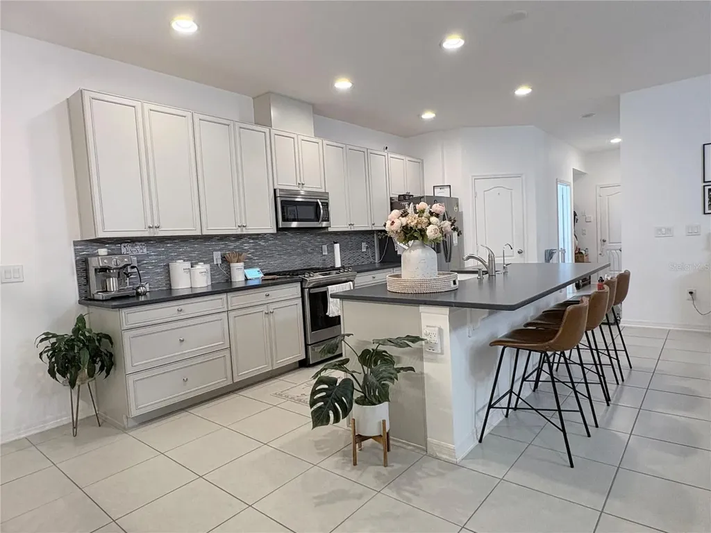 8205 Bayliss Court Orlando FL 32825