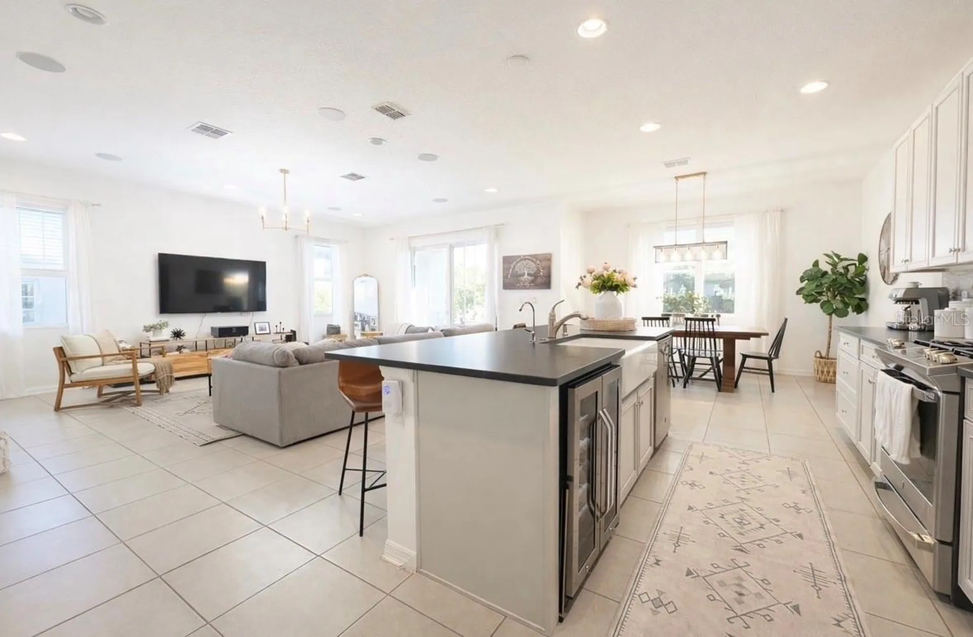 8205 Bayliss Court Orlando FL 32825