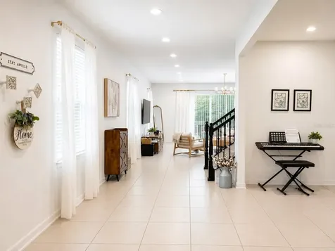 8205 Bayliss Court Orlando FL 32825