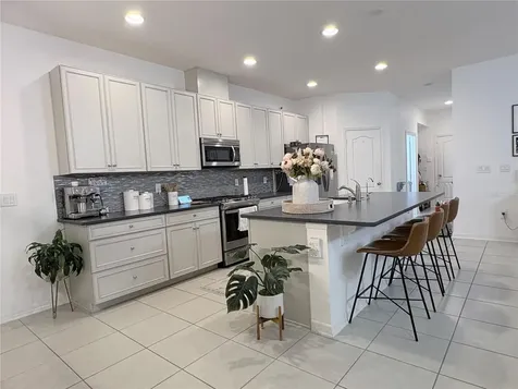 8205 Bayliss Court Orlando FL 32825