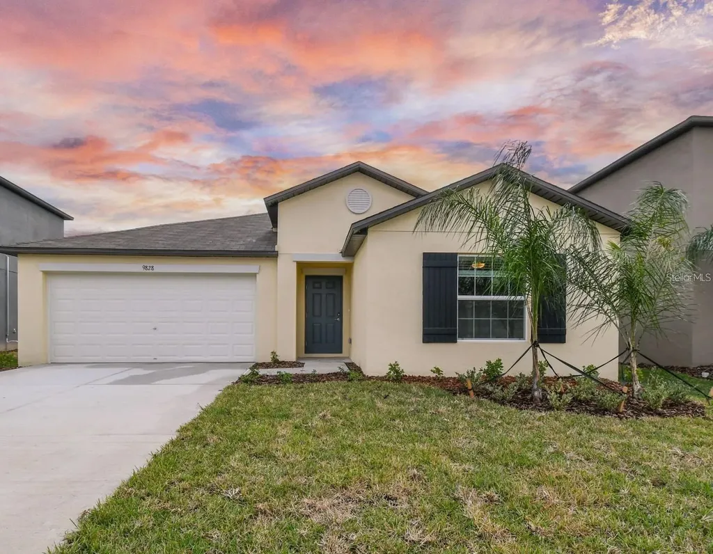 9828 Branching Ship Trace Wesley Chapel FL 33545